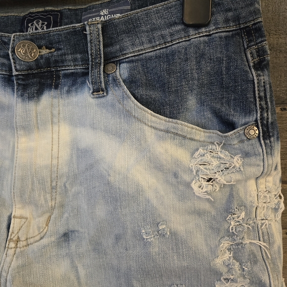 Reworked Rock & Republic Distressed Denium Jean Shorts Cut off Size 34 x 32 - Picture 2 of 8